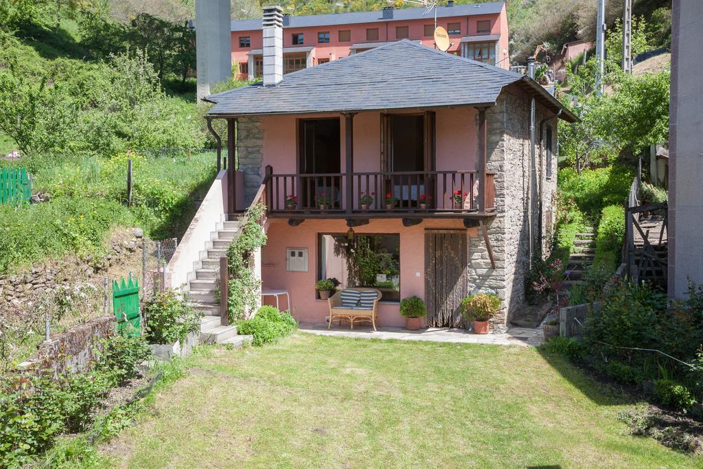 Casa Rural Pandelo Guest House Вега де Валкарсе Екстериор снимка
